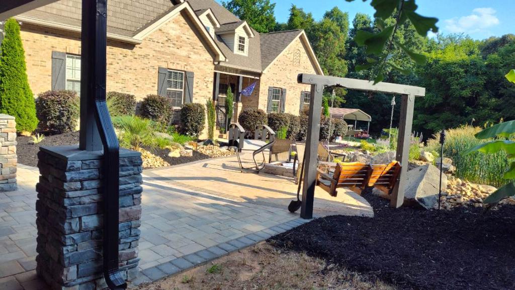 Hardscape & Outdoor Living